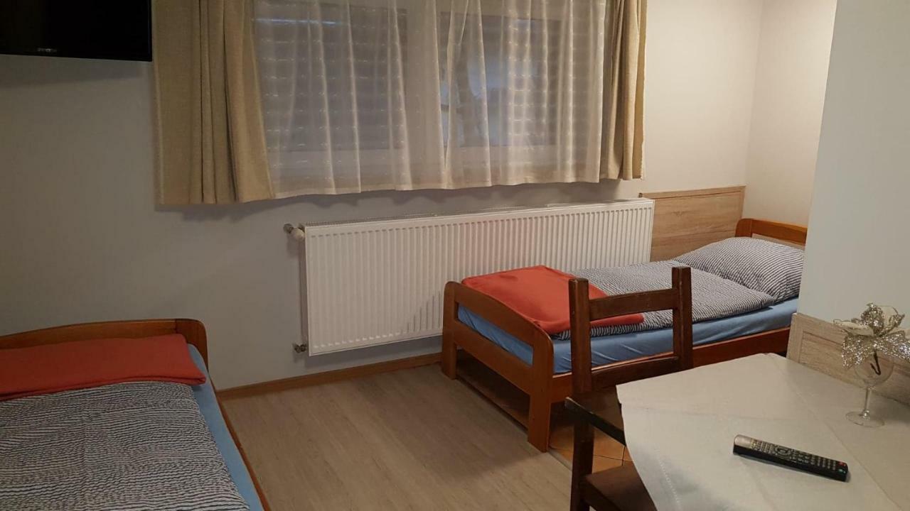 Noclegi Silesia Tychy Ngoại thất bức ảnh